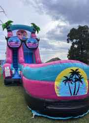 22 Ft Beach Vibe ( extended lane with splash pool )
